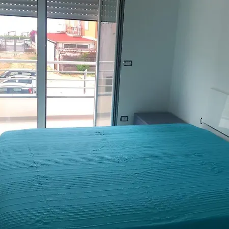 Scauri Appartement *